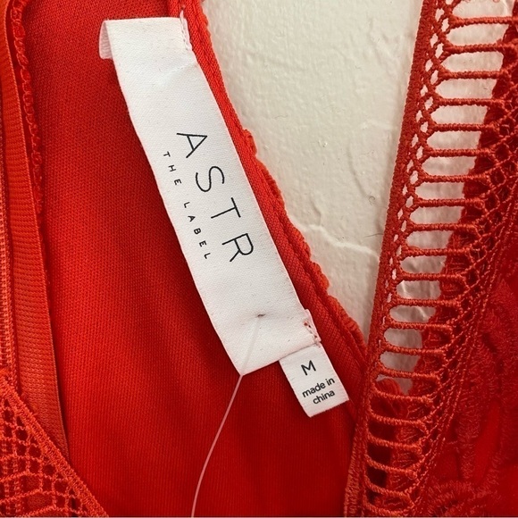 ASTR the Label lattice inset lace romantic cocktail mini red orange dress Size M - Picture 7 of 10